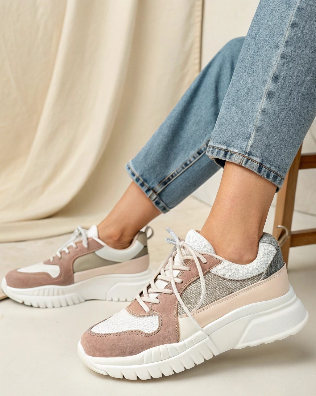 Casual Sneakers